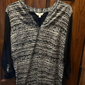 Great condition. No stains. Great quality.